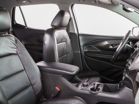 Used 2020 GMC Terrain SLT w/ Preferred Package image 26