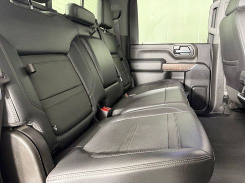 Used 2023 GMC Sierra 3500 Denali w/ Denali Ultimate Package AWD/4WD image 29
