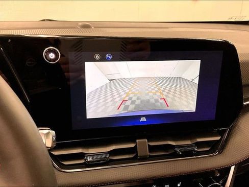 Used 2025 Chevrolet Equinox RS image 31