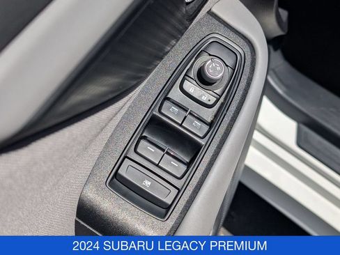 Used 2024 Subaru Legacy Premium AWD/4WD image 12