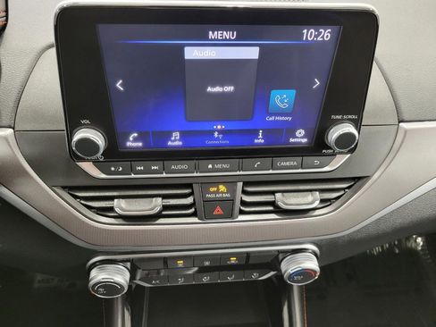 Used 2025 Nissan Altima 2.5 SR image 8