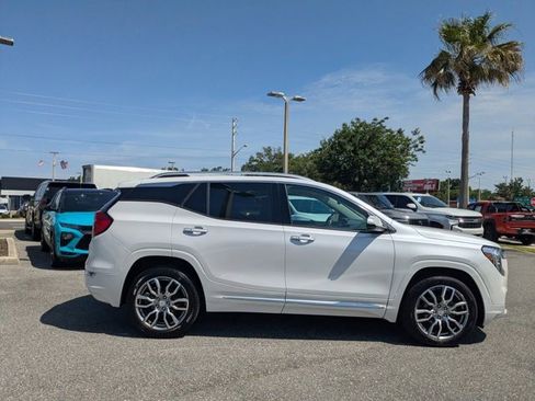 Certified 2022 GMC Terrain Denali AWD/4WD image 2