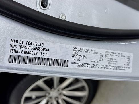 Used 2023 Jeep Grand Wagoneer Series II image 62