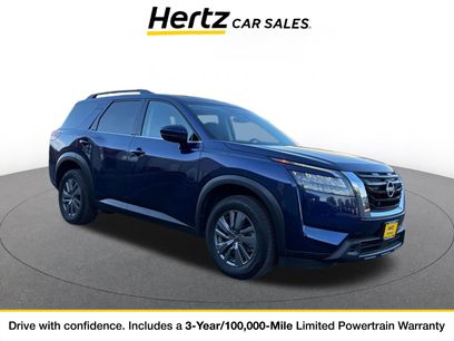 Used 2025 Nissan Pathfinder SV