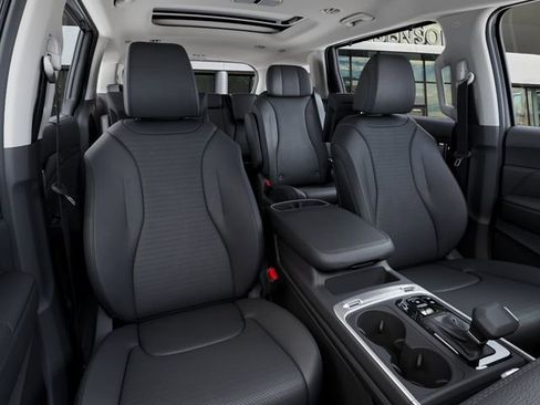 New 2026 Kia Carnival SX Prestige FWD image 16