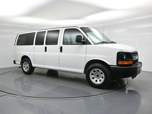 Used 2014 Chevrolet Express 1500 LS image 16
