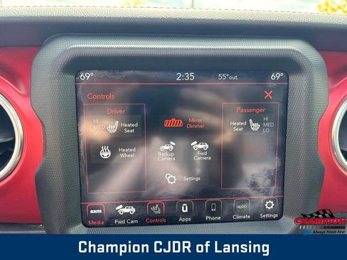 Used 2023 Jeep Wrangler Unlimited Rubicon w/ LED Lighting Group AWD/4WD image 29