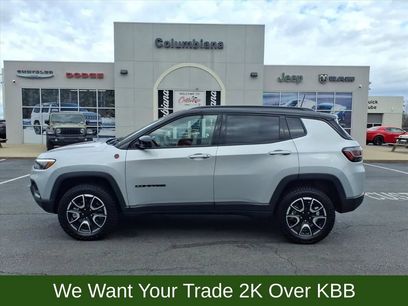 Used 2024 Jeep Compass Trailhawk w/ Trailhawk Elite Group