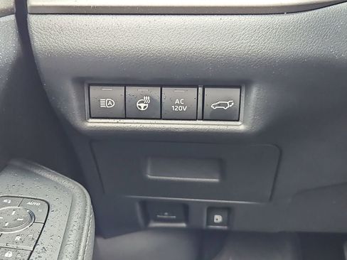 Used 2026 Toyota Grand Highlander Nightshade Edition image 18