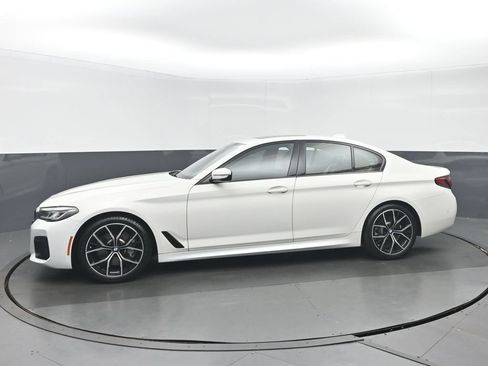 Used 2023 BMW 530i xDrive w/ M Sport Package AWD/4WD image 6
