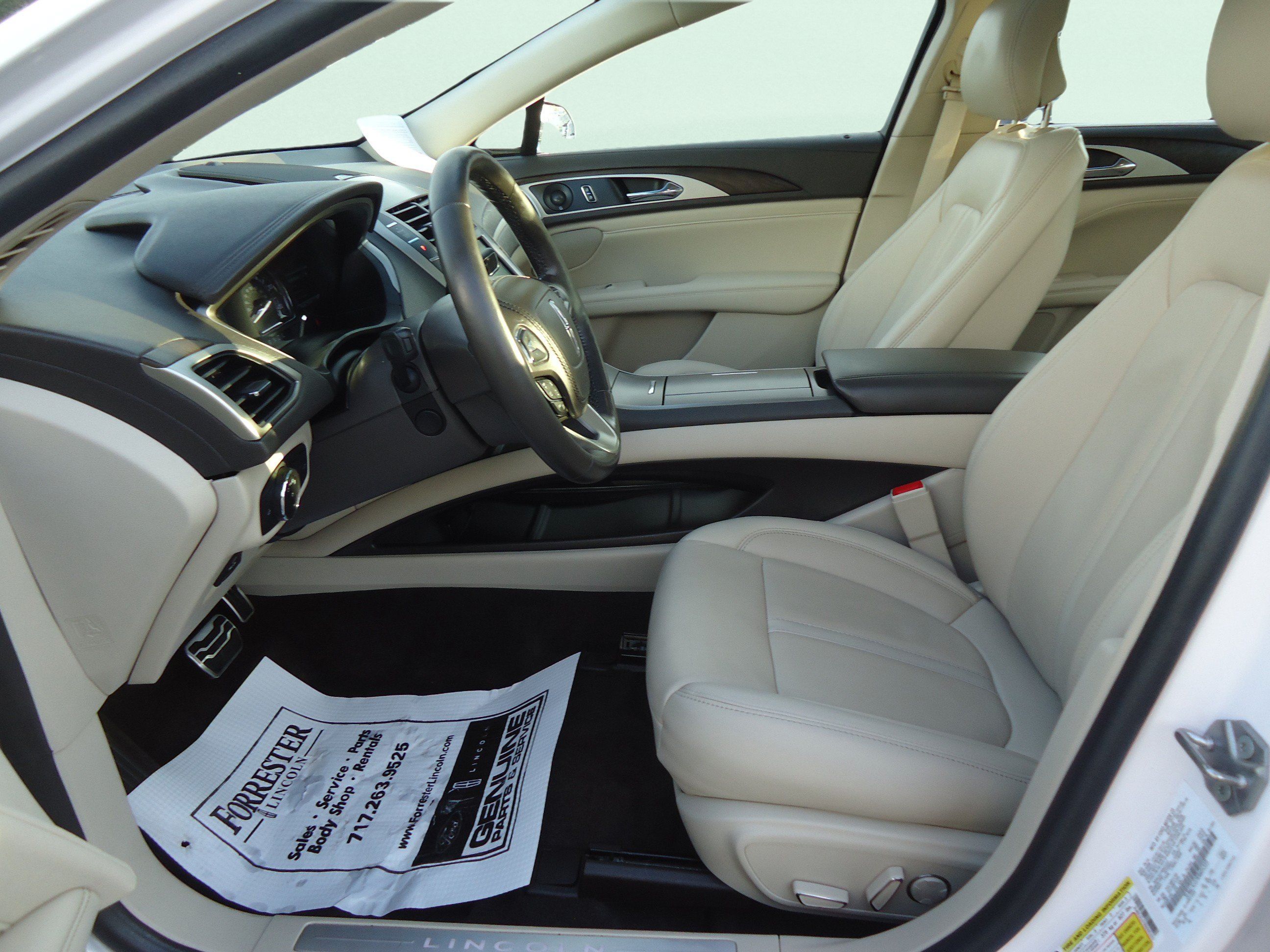 Used 2019 Lincoln MKZ Reserve w/ Reserve Plus Package FWD image 24