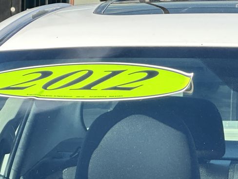 Used 2012 Toyota Corolla S image 17