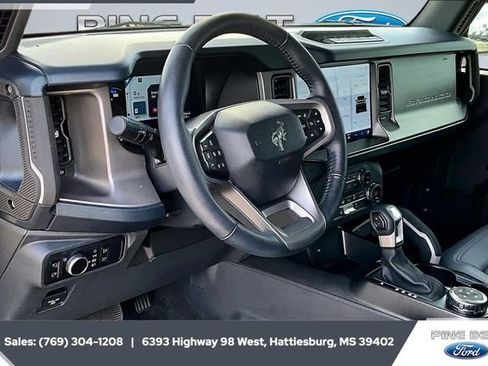 Certified 2023 Ford Bronco Outer Banks w/ Sasquatch Package image 12
