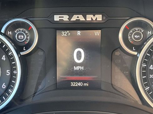 Used 2023 RAM 1500 Big Horn image 34