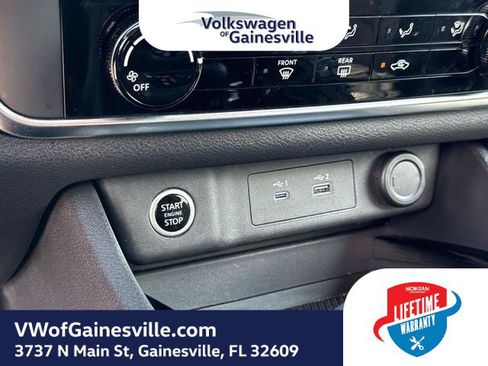 Used 2021 Nissan Rogue S AWD/4WD image 27