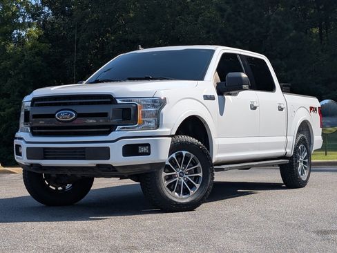 Used 2020 Ford F150 XLT w/ Equipment Group 302A Luxury AWD/4WD image 4
