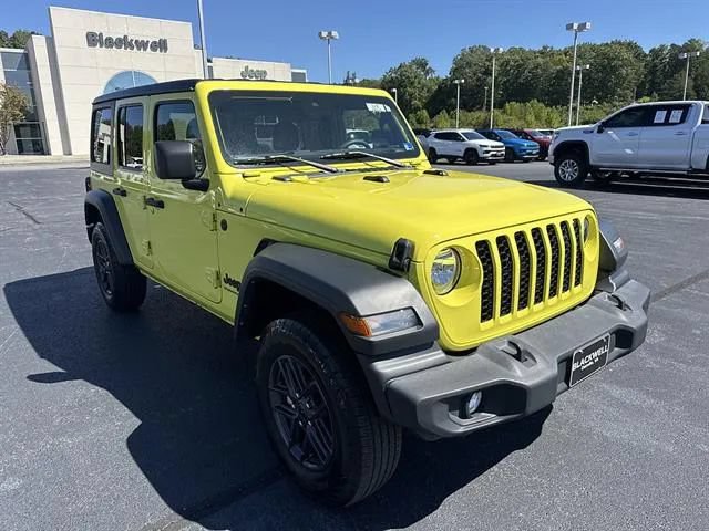 Used 2024 Jeep Wrangler Unlimited Sport AWD/4WD image 1