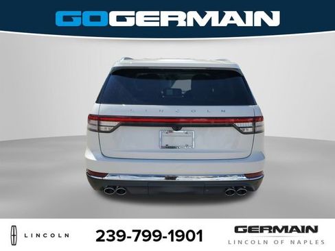 New 2025 Lincoln Aviator 2WD w/ Equipment Group 101A image 9