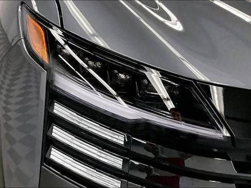 New 2026 Nissan Kicks SV image 14