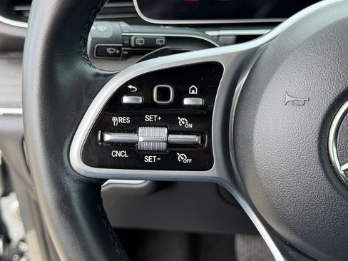 Used 2022 Mercedes-Benz GLE 350 image 24