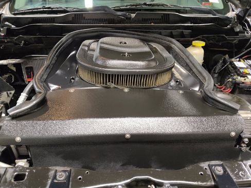 Used 2017 RAM 1500 Sport image 30