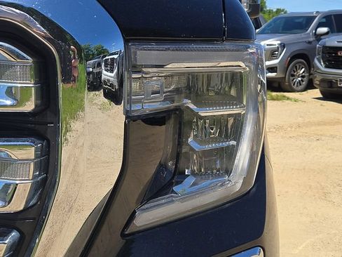 Used 2019 GMC Sierra 1500 SLT w/ SLT Convenience Package AWD/4WD image 29