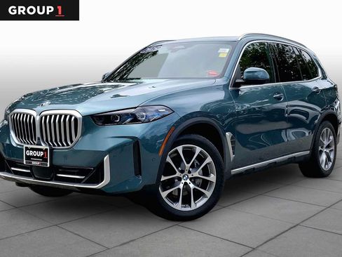 Used 2025 BMW X5 xDrive40i w/ Climate Comfort Package AWD/4WD image 1