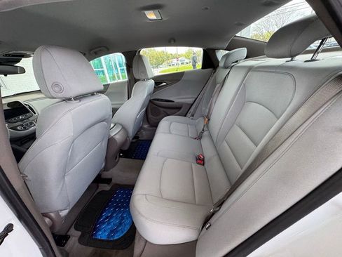 Used 2024 Chevrolet Malibu LS FWD image 19
