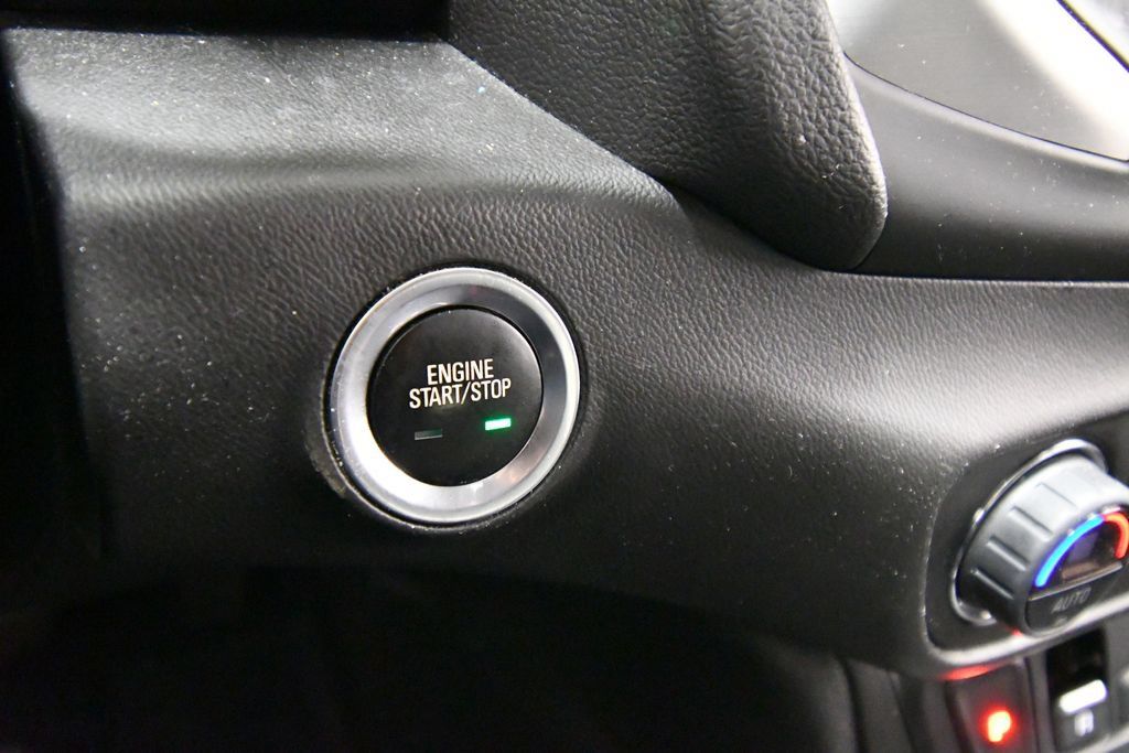 Used 2020 GMC Terrain SLE w/ Driver Convenience Package AWD/4WD image 25