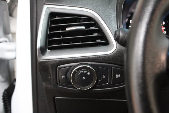 Used 2020 Ford Edge SE AWD/4WD image 15