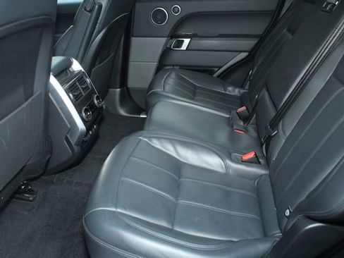 Used 2022 Land Rover Range Rover Sport HSE Silver Edition image 5