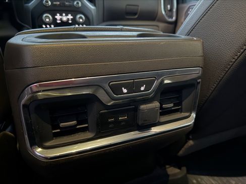 Used 2023 GMC Sierra 2500 Denali w/ Denali Ultimate Package image 32