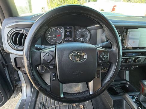 Used 2021 Toyota Tacoma TRD Sport w/ TRD Premium Sport Package image 15