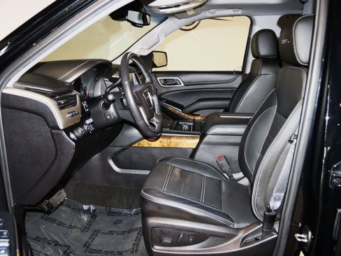 Used 2017 GMC Yukon Denali w/ Open Road Package image 41