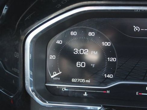 Used 2023 GMC Sierra 1500 SLT image 26