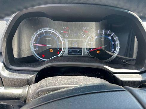 Used 2014 Toyota 4Runner Limited RWD image 1