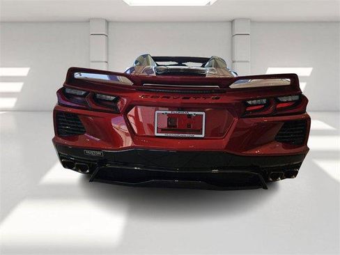 Used 2023 Chevrolet Corvette Stingray Premium Conv w/ Z51 Performance Package image 4