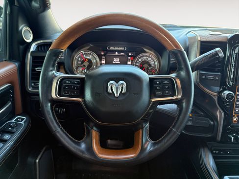 Used 2019 RAM 2500 Limited AWD/4WD image 13