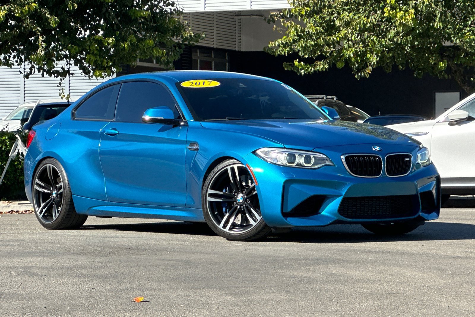 Used 2017 BMW M2 RWD image 2