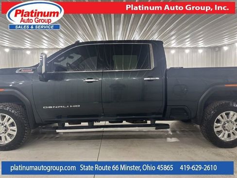 Used 2022 GMC Sierra 2500 Denali w/ Denali Ultimate Package image 2