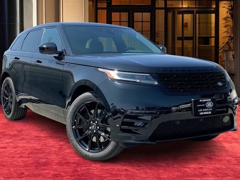 New 2026 Land Rover Range Rover Velar Dynamic SE image 14