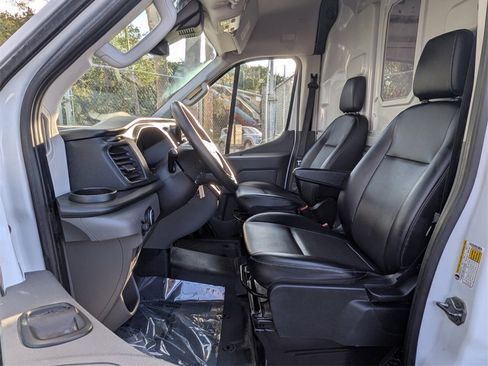 Used 2024 Ford Transit 250 148 Medium Roof Extended AWD image 12