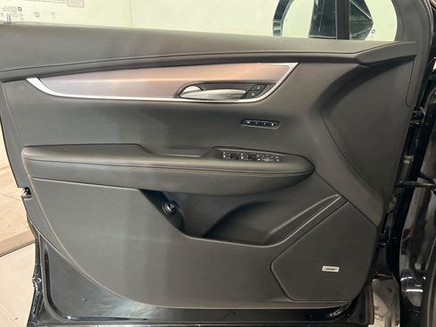 Used 2022 Cadillac XT6 Luxury FWD image 15