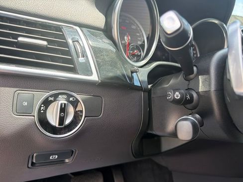 Used 2017 Mercedes-Benz GLS 450 4MATIC image 18