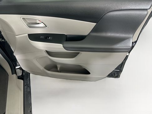 Used 2013 Honda Odyssey EX-L image 30