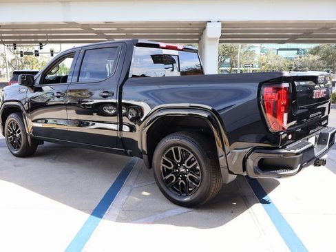 New 2026 GMC Sierra 1500 Elevation image 4