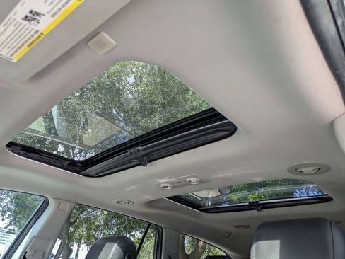 Used 2016 Buick Enclave Premium image 24