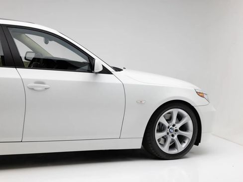 Used 2004 BMW 545i Sedan RWD image 19