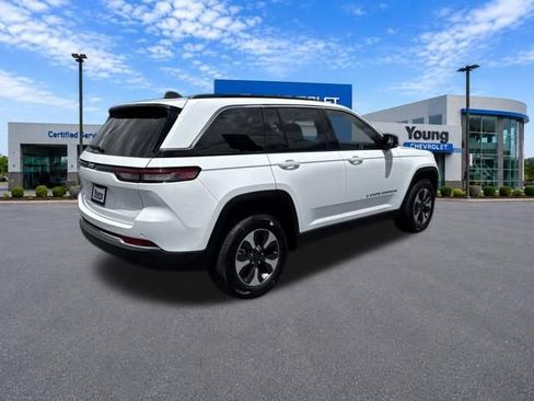 Used 2024 Jeep Grand Cherokee Limited 4xe AWD/4WD image 7