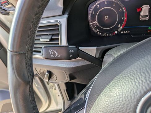 Used 2019 Volkswagen Atlas SEL Premium AWD/4WD image 32
